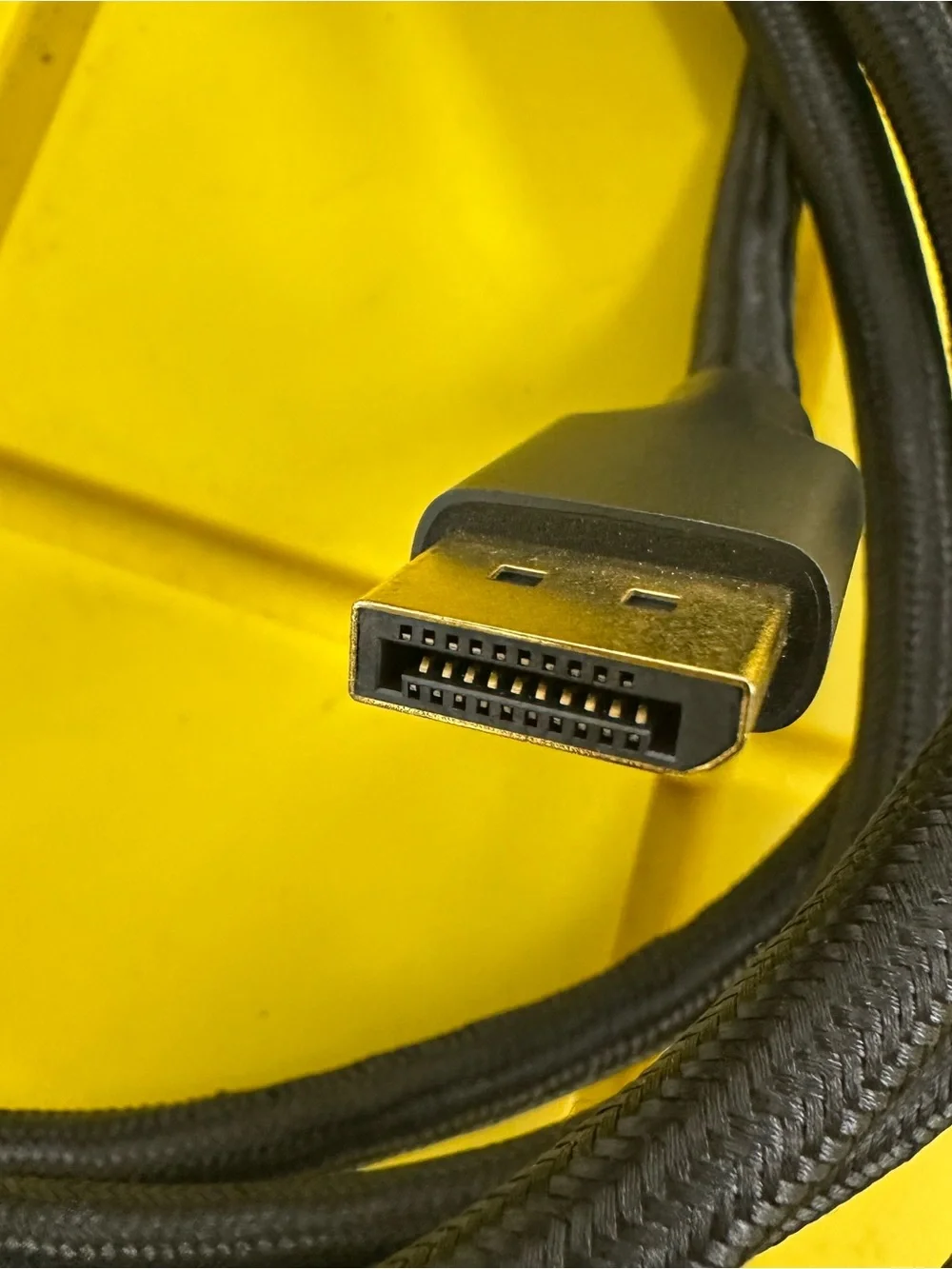 Insignia 10' DisplayPort Cable Black